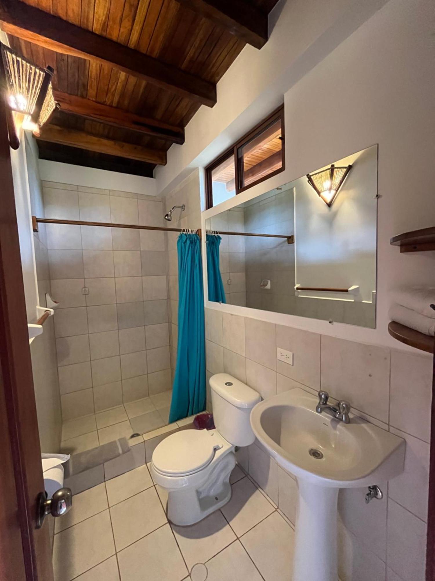 Puerto López Victor Hugo Hotel מראה חיצוני תמונה