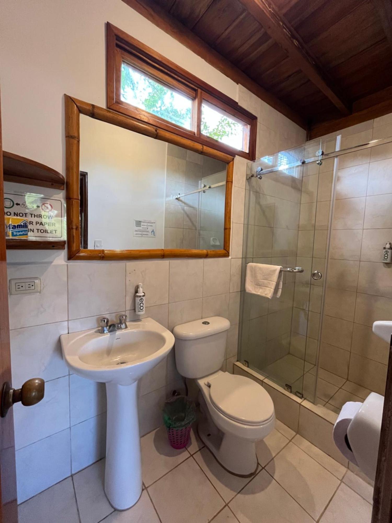 Puerto López Victor Hugo Hotel מראה חיצוני תמונה