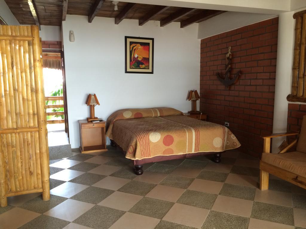 Puerto López Victor Hugo Hotel מראה חיצוני תמונה